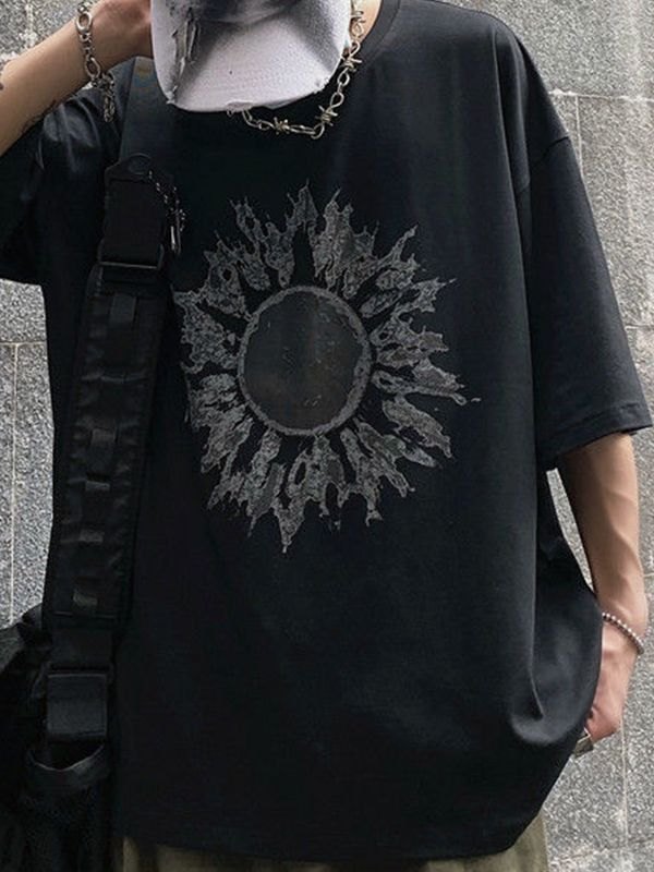 Camiseta con gráfico Darkness Sun para hombre-1